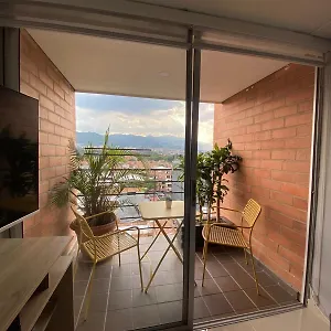 lindo-apartamento-en-050024.colombiamedellinhotels.com/